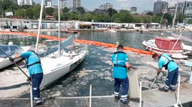 Mucilage Cleaning Has Started In The Sea Of Marmara