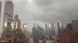 US: Severe Thunderstorm Moves Into New York City 3