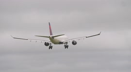 G7 Whitehouse press corp fly in a Delta Airlines aircraft to Cornwall airport Newquay