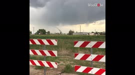 'Lochbuie, CO: Sirens Go Off as Tornado Increases in Size '
