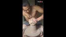 This potter's impressive videos have earned him over a million views on TikTok