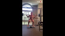 'Fitness Enthusiast Confuses People with his Untraditional Workout Routine '