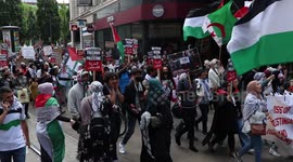 Free Palestine protest begins march against local bank branches