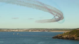 Cool clip shows Red Arrows performing stunts for G-7 delegates in Cornwall