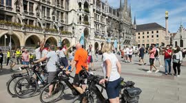French fans getting noticed on Munich's streets