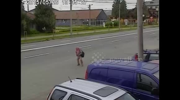 Cctv: A traveler who was waiting in the bus station