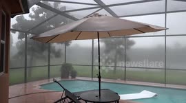 Massive lightning bolt creates 'fireball' in Florida back yard