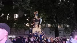 Scottish Fans Take Over London's West End After Midnight
