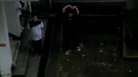 Lightning nearly strikes Chinese boy standing in the rain