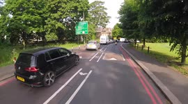 BJ08MUE another texting driver who doesn't drive their car anymore