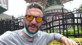 G coronavirus message being repeated on loudspeakers at Montreal amusement park