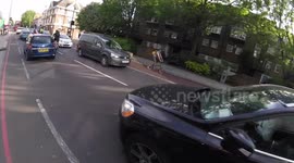 LR62UYJ was so busy texting both hands, so he got a mail from Metropolitan Police
