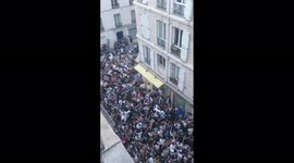 Paris on Music Day is tightly crowded despite French COVID-19 restrictions