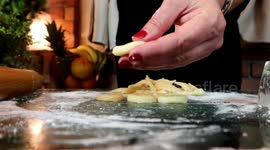 How to make little vanilla cakes