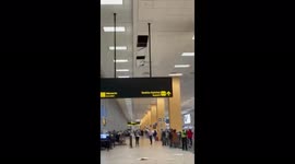Peru: Earthquake Hits Central Coast, Causes Damage To Airport Building