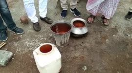 Red water poses threat to locals and animals in central India
