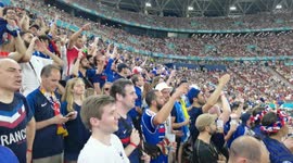 French fans sing for Benzema for his 2 goals, his first ones for the national team since 2015