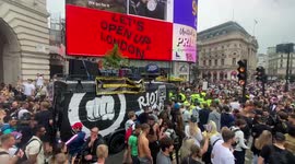 Piccadilly Circus swarmed by dancing protesters