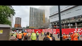 Fire at Elephant and Castle looking to be coming from near train station