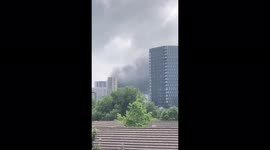 Plume of smoke from Elephant and Castle station blaze rises into sky