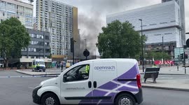 Fire at London’s Elephant and Castle tube station