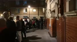 Theatergoers Gather in Huge Numbers