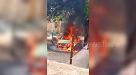 Panic ensues as massive fire breaks out in parked car in central India