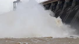 HIRAKUD DAM WATER RELEASED / HIRAKUD DAM MAHANADI RIVER  WATER FLOW