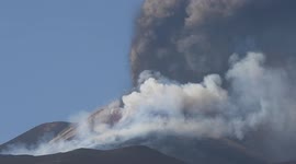 Fourth of July 'fireworks' from Italy's Mount Etna