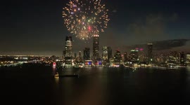 Fourth of July: Impressive fireworks light up New York night sky