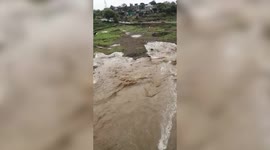 Monsoon triggers flash flood to submerge dry riverbed in central India