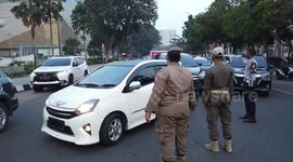 odd-even rules for public transportation to suppress the spike in the COVID-19 outbreak in South Sumatra, Indonesia
