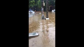 Flash floods submerge streets in northern Vietnamese city