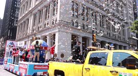 Hometown Heroes Parade: NYC honors essential workers with ticker tape parade, music, confetti, 'thank you' signs
