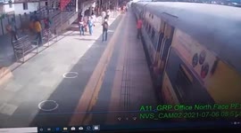 Mother with toddler nearly fall beneath moving train, get rescued in western India
