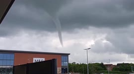 UK: Possible Tornado Spotted In Darlington, Northern England