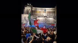 Euro 2020 – Fans Celebrate Second Championship Win Across Italy 6