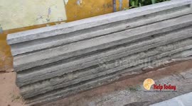 The cobra on the doorstep fought for about a minute and was rescued.