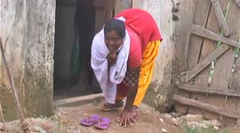 Indian woman delivers medicine to remote villages despite her disability