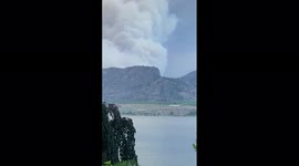 Wildfire continues to grow between Oliver And Osoyoos In British Columbia