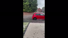 UK: Intense Hail Smashes Car Windows In Leicestershire 2