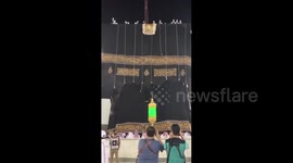Holy Kaaba gets new cloth in Mecca, Saudi Arabia