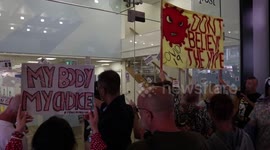Anti-vaccine protesters try to storm COVID test centre in Manchester