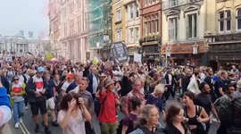 UK: Anti-Vaccine Protesters Gather For “Worldwide Rally For Freedom” In Central London 3