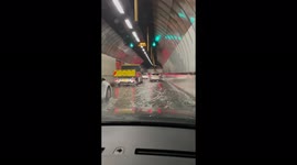 London's busy Blackwall Tunnel CLOSED after flooding