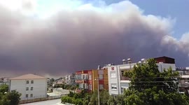 Turkey: Forest Fires Threaten Residential Areas In Manavgat, Antalya 4