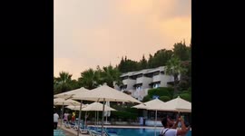 Turkey: Forest Fire Erupts In Southern Resort City, Threatening Houses And Hotels 2