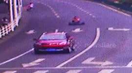 Real life Super Mario drives go-kart on motorway in China