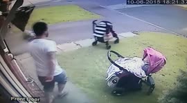 'Superdad' rescues rollaway pushchair