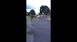 3 car crash caused by a driver skipping traffic lights